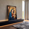 Nossa Senhora coroada de manto azul com o Menino Jesus e terço entre anjos e luz dourada, quadro decorativo