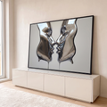 Quadro Decorativo Grande Figuras Cromadas para Sala Cinza | quadros decorativos para sala | duas figuras cromadas líquidas se beijando com corpos escorrendo em filetes prateados | em Quadros para Sala | Porao dos Quadros