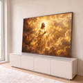 Jesus Cristo de túnica clara olhando para o céu entre nuvens douradas e raios de luz, quadro decorativo