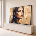 Mulher de olhos azuis e cabelo escorrendo em pintura a espátula sobre fundo bege, quadro decorativo