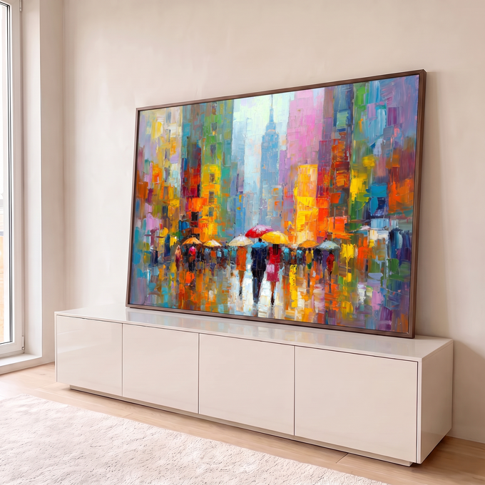 Quadro Decorativo Grande Rua Chuvosa para Sala Laranja | quadros decorativos para sala | rua chuvosa com guarda-chuvas coloridos e prédios em pinceladas abstratas vibrantes | em Quadros para Sala | Porao dos Quadros