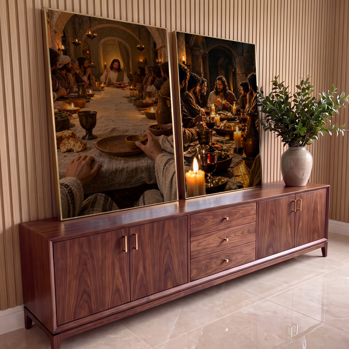 Quadro Decorativo Grande Última Ceia para Sala Marrom | quadros decorativos para sala | Jesus e discípulos reunidos à mesa iluminada por velas em cena bíblica | em Quadros para Sala | Porao dos Quadros