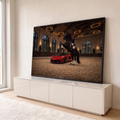 Cavalo preto empinado com amazona e carro esportivo vermelho em picadeiro com lustres, quadro decorativo