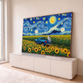 Astronauta em picape azul entre girassóis sob céu de noite estrelada estilo Van Gogh, quadro decorativo
