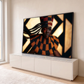 Mulher negra com chapéu alto, gola trançada xadrez laranja e preto e fundo geométrico dourado, quadro decorativo