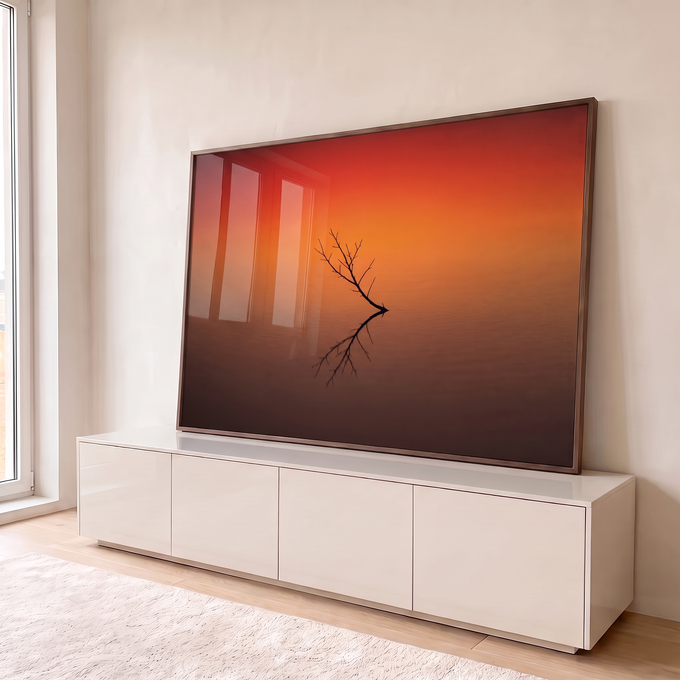 Quadro Decorativo Grande Galho Seco para Sala Laranja | quadros decorativos para sala | galho seco refletido em água calma sob céu vermelho e laranja | em Quadros para Sala | Porao dos Quadros