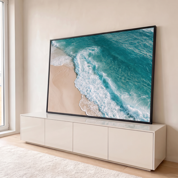Quadro Decorativo Grande Praia Vista de Cima para Sala Azul | quadros decorativos para sala | vista aérea de ondas brancas quebrando sobre praia de areia clara e mar turquesa | em Quadros para Sala | Porao dos Quadros