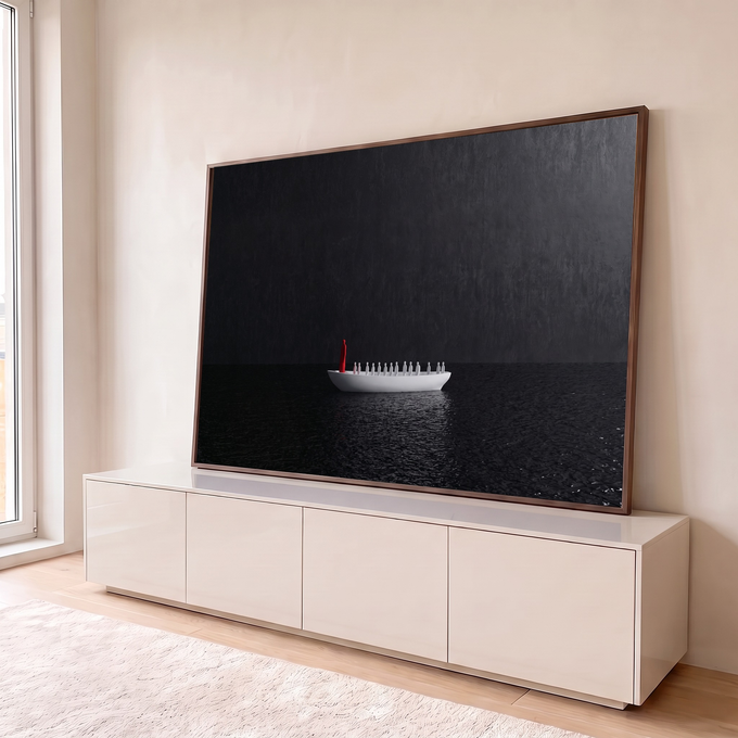 Quadro Decorativo Grande Figuras em Fila para Sala Preto | quadros decorativos para sala | fileira de figuras brancas e uma vermelha em barco sobre água escura | em Quadros para Sala | Porao dos Quadros
