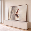 Quadro Decorativo Grande Mão Estendida de Jesus para Sala | quadros decorativos para sala | mão estendida de figura em túnica branca com marca de ferimento na palma | em Quadros para Sala | Porao dos Quadros