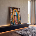 Quadro Decorativo Grande Nossa para Sala Azul | quadros decorativos para sala | Nossa Senhora de Guadalupe em mosaico azul e dourado com mãos em prece | em Quadros para Sala | Porao dos Quadros