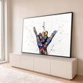 Quadro Decorativo Grande Mão com Gesto Hang para Sala Preto | quadros decorativos para sala | mão fazendo sinal hang loose coberta de grafite colorido sobre fundo branco respingado | em Quadros para Sala | Porao dos Quadros
