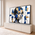 Quadro Decorativo Grande Retrato Dourado para Sala Azul | quadros decorativos para sala | rosto feminino em preto e branco coberto por blocos de tinta azul e dourada escorrida | em Quadros para Sala | Porao dos Quadros