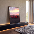 Ferrari F40 vermelha de traseira sob céu rosa de pôr do sol com palmeiras, quadro decorativo