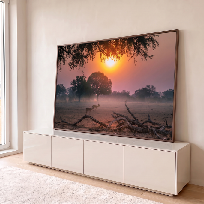 Quadro Decorativo Grande Impalas para Sala Laranja | quadros decorativos para sala | dois impalas na savana africana ao pôr do sol com neblina e silhuetas de árvores | em Quadros para Sala | Porao dos Quadros