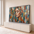 Rosto feminino de olhos fechados em pinceladas de espátula com folha de ouro, azul e terracota, quadro decorativo