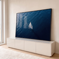 Quadro Decorativo Grande Veleiro Branco Azul para Sala | quadros decorativos para sala | veleiro branco visto de cima navegando em mar azul profundo com rastro de espuma | em Quadros para Sala | Porao dos Quadros
