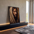 Quadro Decorativo Grande Retrato de Jesus Marrom para Sala | quadros decorativos para sala | retrato de Jesus Cristo com manto bege, barba escura e olhar sereno | em Quadros para Sala | Porao dos Quadros