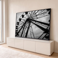 Quadro Decorativo Grande Roda Gigante para Sala Preto | quadros decorativos para sala | roda-gigante metálica em preto e branco vista de baixo contra céu nublado | em Quadros para Sala | Porao dos Quadros