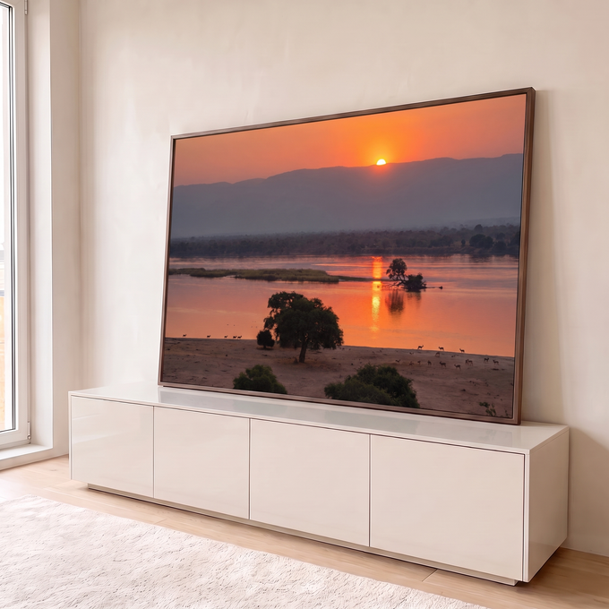 Quadro Decorativo Grande Pôr do Sol no Rio para Sala Laranja | quadros decorativos para sala | pôr do sol laranja refletido em rio com manada de impalas na margem arenosa | em Quadros para Sala | Porao dos Quadros