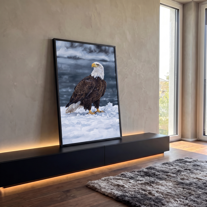 Águia de cabeça branca em pé sobre a neve diante de rio azul acinzentado, pintura realista, quadro decorativo