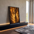Quadro Decorativo Grande Leão e Jesus Dourado para Sala | quadros decorativos para sala | homem de manto claro olhando para um leão dourado gigante em nuvens de fogo | em Quadros para Sala | Porao dos Quadros