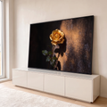 Quadro Decorativo Grande Rosa Dourada para Sala Dourado | quadros decorativos para sala | rosa dourada com gotas de orvalho sobre fundo preto e parede de ferrugem | em Quadros para Sala | Porao dos Quadros