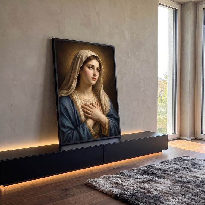 Quadro Decorativo Grande Nossa Senhora Véu Bege para Sala | quadros decorativos para sala | mulher de véu bege e manto azul com mãos cruzadas sobre o peito em oração | em Quadros para Sala | Porao dos Quadros