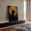 Quadro Decorativo Grande Jesus Cristo Halo para Sala Dourado | quadros decorativos para sala | silhueta de Jesus de perfil com halo circular dourado sobre fundo escuro | em Quadros para Sala | Porao dos Quadros