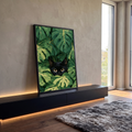 Quadro Decorativo Gato Preto Espreitando entre Folhas | quadros decorativos para sala | gato preto espreitando entre folhas verdes de monstera em aquarela | em Quadros para Sala | Porao dos Quadros