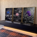 Quadro Decorativo Kit 3 Telas Orquídea Lótus para Sala Preto | quadros decorativos para sala | orquídea azul, lótus rosa e íris roxa em destaque sobre fundo preto e branco | em Quadros para Sala | Porao dos Quadros