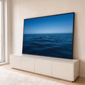 Quadro Decorativo Grande Mar Profundo com Céu para Sala Azul | quadros decorativos para sala | mar azul profundo com ondas suaves sob céu limpo no horizonte | Porao dos Quadros