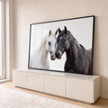 Quadro Decorativo Grande Cavalo e Cavalo para Sala Branco | quadros decorativos para sala | cavalo branco e cavalo preto encostando as cabeças em fundo branco | em Quadros para Sala | Porao dos Quadros