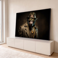 Gorila de chapéu fedora, óculos dourados e corrente de ouro com bitcoin em fundo escuro, quadro decorativo