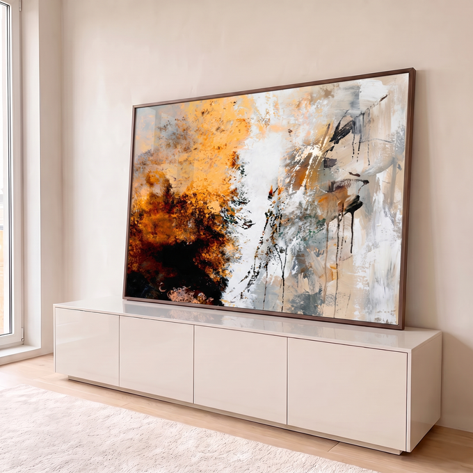 Pintura abstrata com laranja, branco e cinza, respingos e escorridos de tinta preta, quadro decorativo