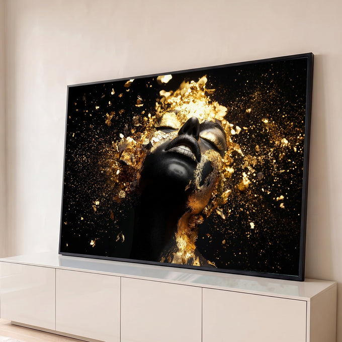 Quadro Decorativo Grande Rosto com Explosão de Pó para Sala | quadros decorativos para sala | rosto feminino em preto fosco com explosão de partículas douradas ao redor | Porao dos Quadros