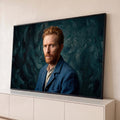 Quadro Decorativo Grande Retrato de Homem para Sala Azul | quadros decorativos para sala | retrato de homem ruivo de barba contra fundo azul com pinceladas sinuosas | Porao dos Quadros