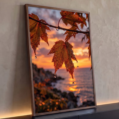 Quadro Decorativo Folhas de Outono com Gotas ao Pôr do Sol