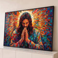 Quadro Decorativo Grande Jesus em Oração Mosaico para Sala | quadros decorativos para sala | Jesus em oração com mãos postas e halo dourado em fundo de mosaico colorido | Porao dos Quadros