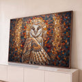 Coruja suindara de olhos fechados em mosaico de pastilhas marrom, dourado e azul, quadro decorativo