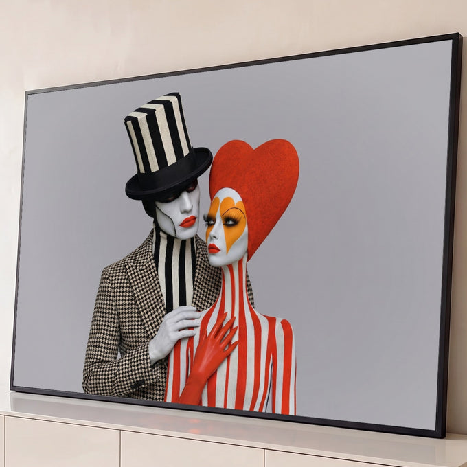 Quadro Decorativo Grande Casal Estilizado para Sala Preto | quadros decorativos para sala | duas figuras com maquiagem artística, cartola listrada e adereço de coração vermelho | Porao dos Quadros