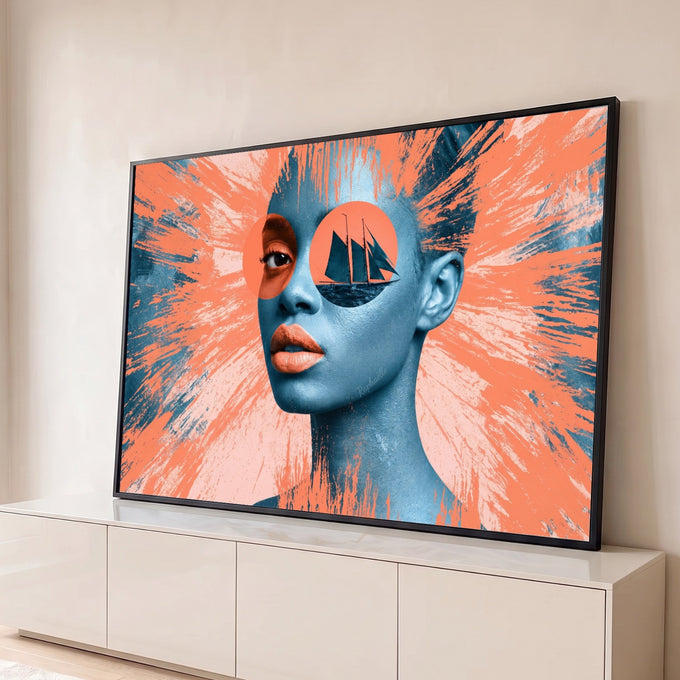 Rosto de mulher azul com lábios laranja e veleiro no olho sobre pinceladas coral, quadro decorativo