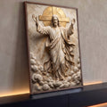 Quadro Decorativo Grande Jesus Cristo Cruz Dourada para Sala | quadros decorativos para sala | Jesus Cristo em relevo bege e dourado com braços abertos diante de uma cruz | Porao dos Quadros