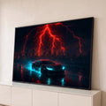 Carro esportivo preto com neon azul em pista molhada sob raios vermelhos e skyline, quadro decorativo