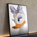 Pata branca em arte digital 3D com laço lilás, cílios longos, olhos azuis e bico laranja, quadro decorativo