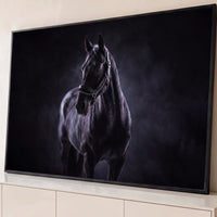 Quadro Decorativo Grande Cavalo com Cabresto para Sala Preto - Borda Infinita / 65x100cm