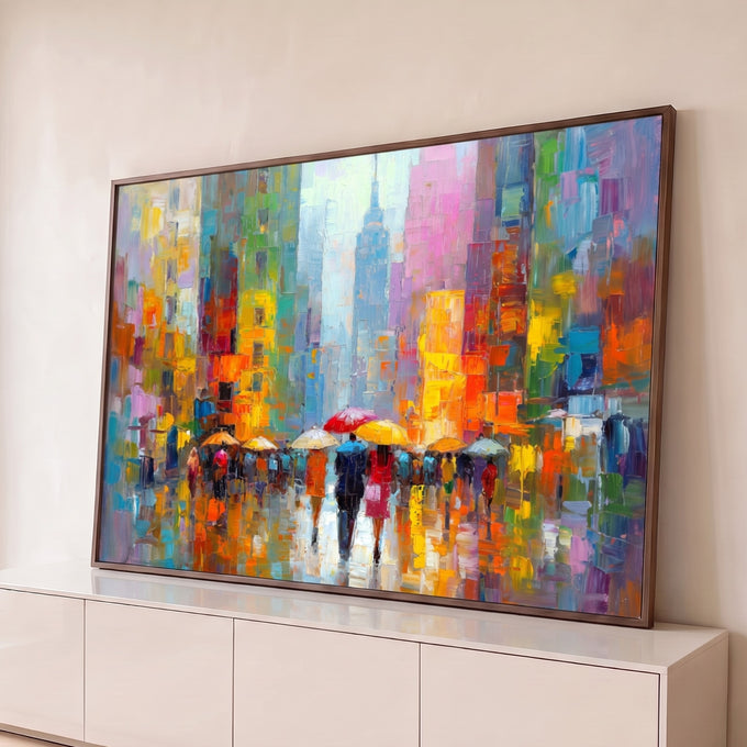 Quadro Decorativo Grande Rua Chuvosa para Sala Laranja | quadros decorativos para sala | rua chuvosa com guarda-chuvas coloridos e prédios em pinceladas abstratas vibrantes | Porao dos Quadros