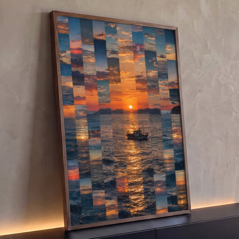 Pôr do sol laranja sobre o mar com barco de pesca em faixas verticais fragmentadas, quadro decorativo