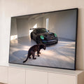 Porsche 911 GT3 RS preto de faróis verdes e pantera negra em garagem branca com luz do sol, quadro decorativo