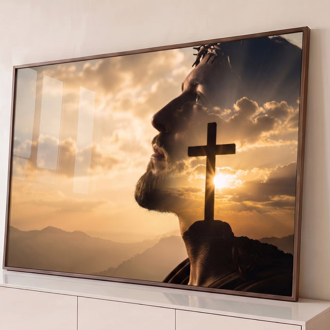 Quadro Decorativo Grande Jesus Coroa para Sala Dourado | quadros decorativos para sala | perfil de Jesus com coroa de espinhos mesclado a céu dourado e cruz ao pôr do sol | Porao dos Quadros