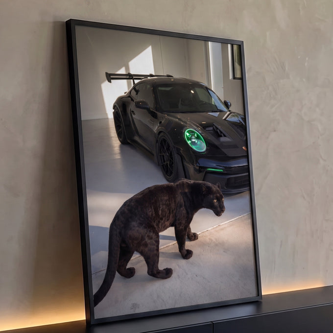 Quadro Decorativo Grande Pantera e Carro para Sala Preto | quadros decorativos para sala | pantera negra caminhando diante de carro esportivo preto com faróis verde neon | Porao dos Quadros